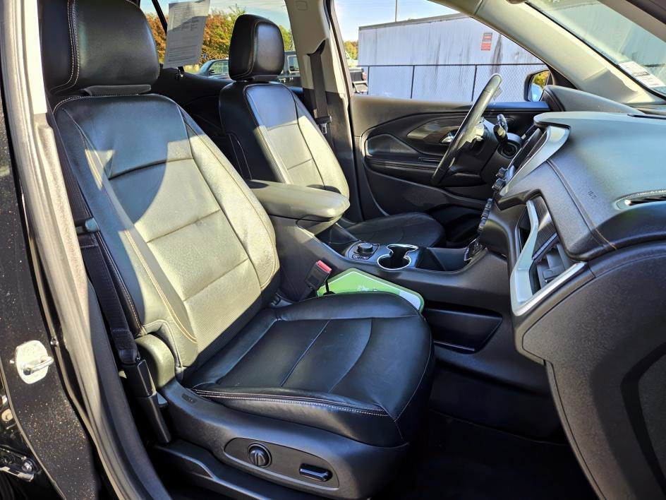 Used 2020 GMC Terrain SLT w/ Preferred Package image 16