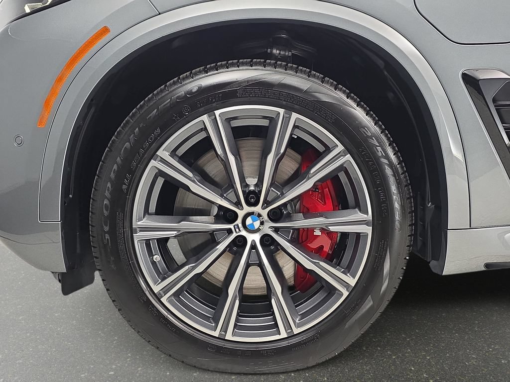 New 2026 BMW X5 xDrive50e w/ M Sport Package AWD/4WD image 32
