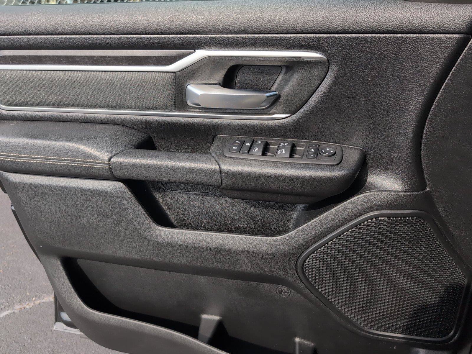 Used 2023 RAM 1500 Big Horn AWD/4WD image 17