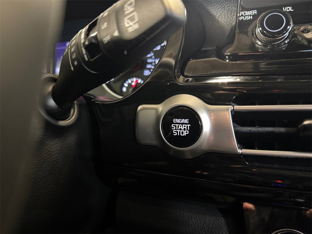 Certified 2023 Kia Seltos EX image 29