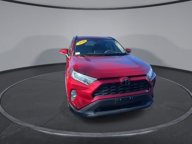 Used 2020 Toyota RAV4 XLE image 4