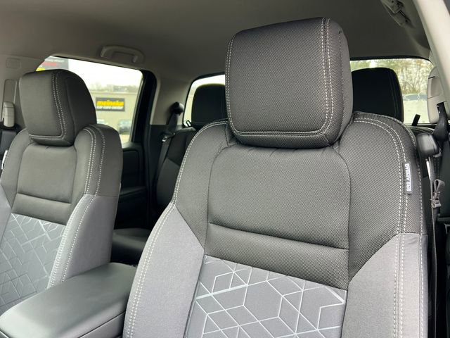 New 2026 Nissan Frontier SV w/ SV Convenience Package AWD/4WD image 13