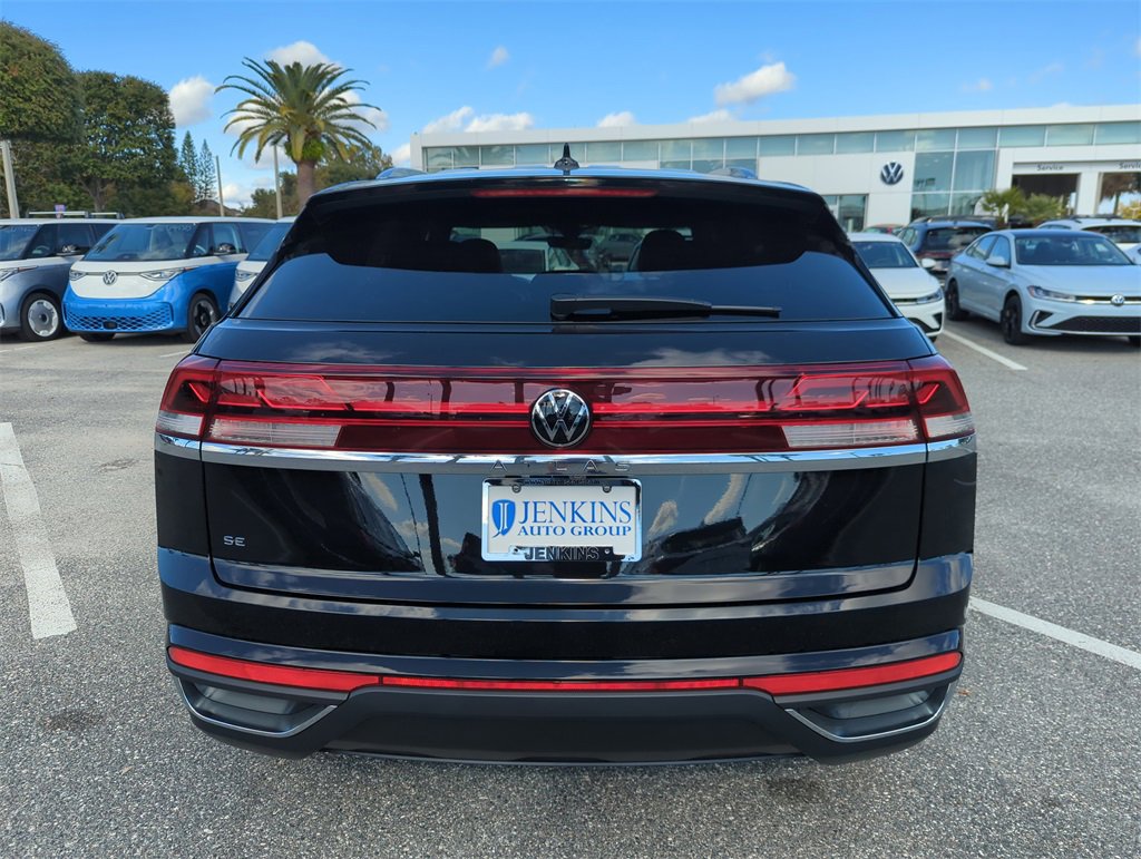 New 2026 Volkswagen Atlas Cross Sport SE image 7