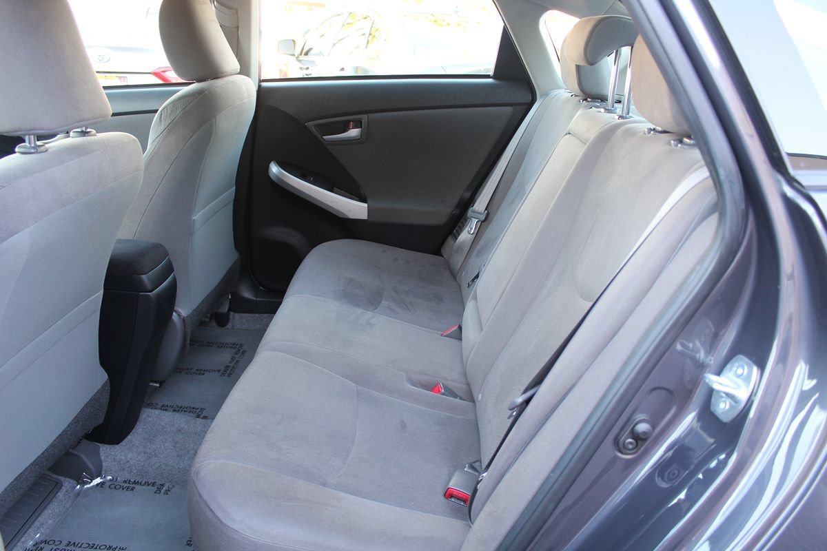 Used 2015 Toyota Prius Prime Plug-In Hybrid FWD image 24