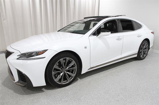 Used 2018 Lexus LS 500 F Sport w/ Accessory Package (Z2) image 3