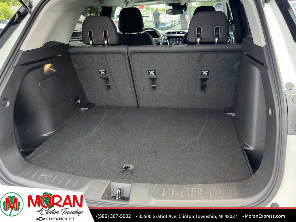 Certified 2023 Chevrolet TrailBlazer LT w/ Convenience Package FWD image 13
