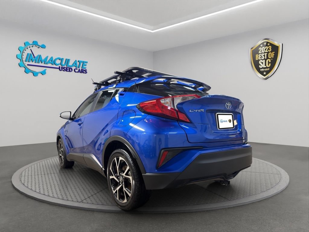 Used 2020 Toyota C-HR XLE FWD image 3