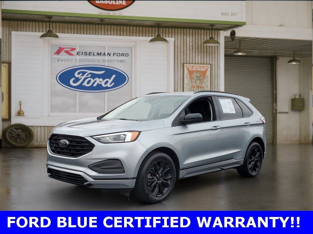 Certified 2022 Ford Edge SE w/ Black Appearance Package image 2