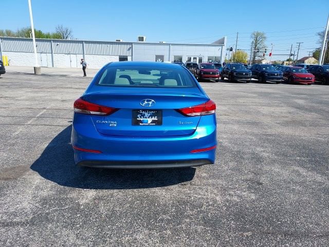 Used 2018 Hyundai Elantra SE FWD image 4