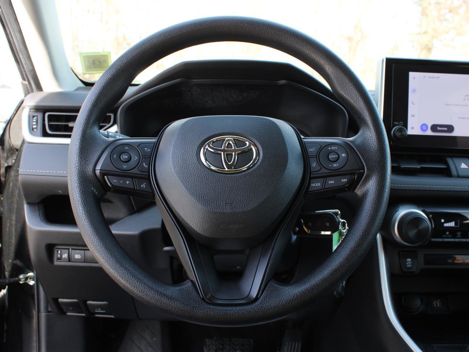Used 2023 Toyota RAV4 LE image 10