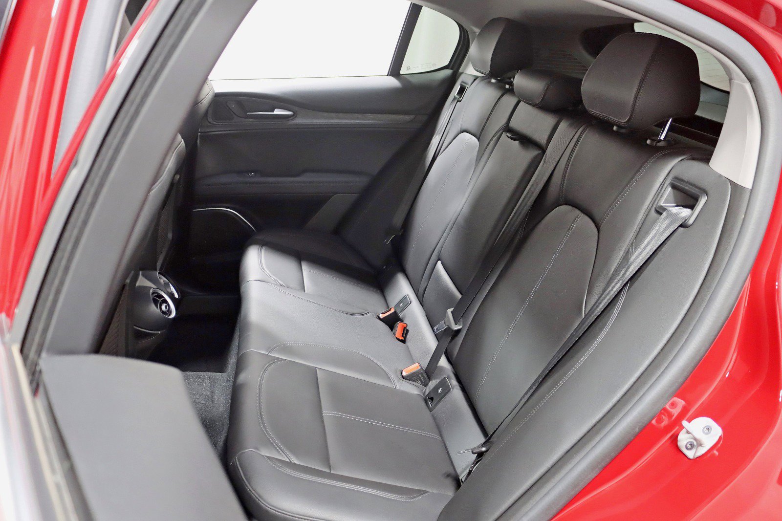 Used 2020 Alfa Romeo Stelvio Sport w/ Cold Weather Package image 26