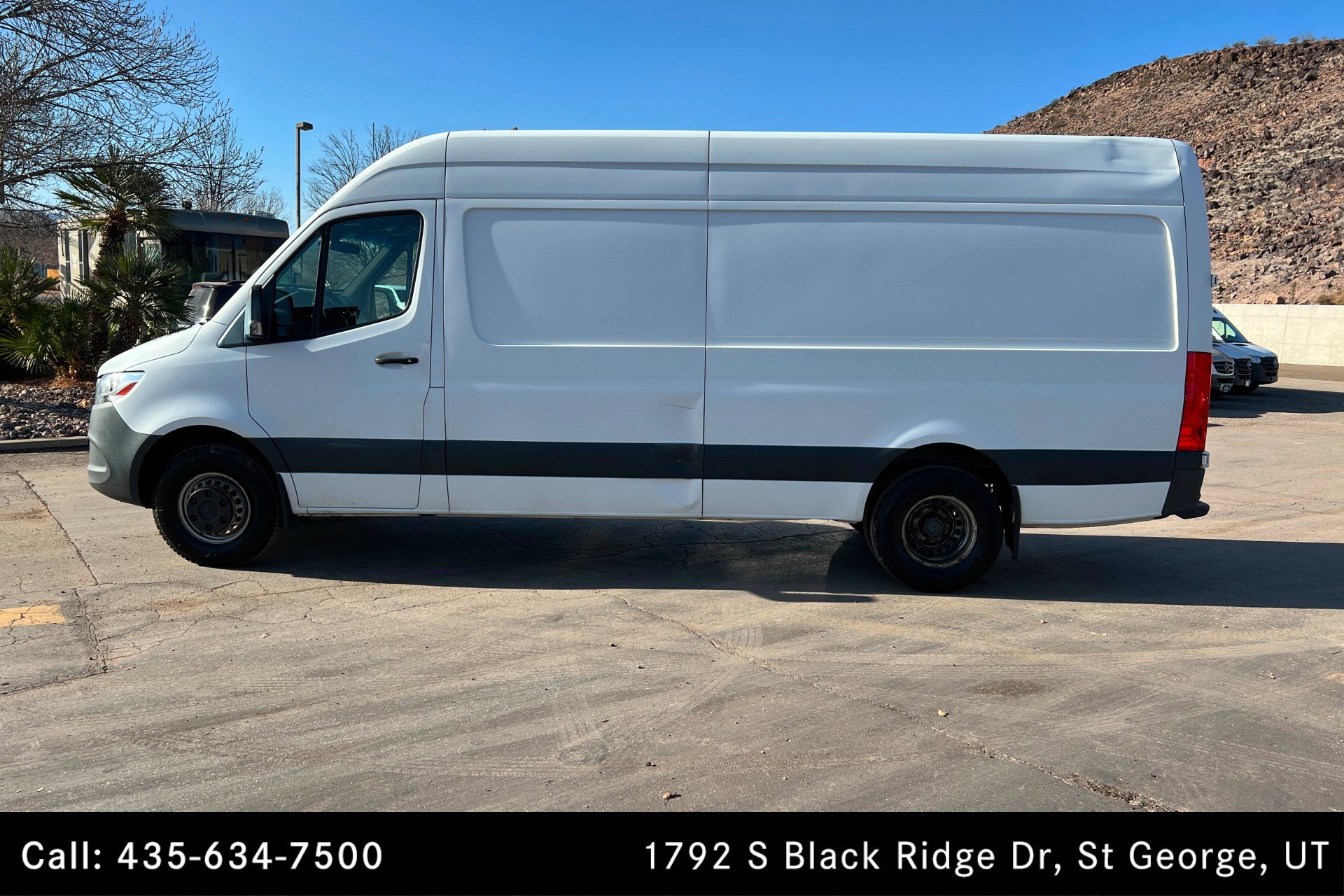 Used 2019 Mercedes-Benz Sprinter 170 Cargo image 2