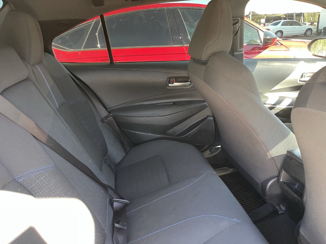 Used 2022 Toyota Corolla SE FWD image 9