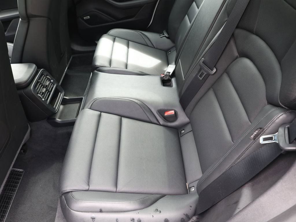 Used 2020 Porsche Taycan 4S w/ Premium Package image 20