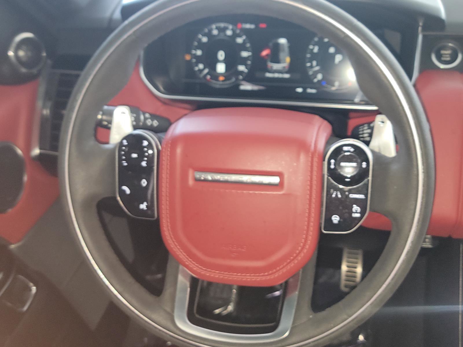 Used 2019 Land Rover Range Rover Sport HST image 14