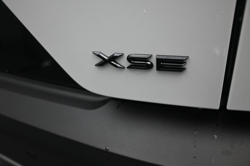 New 2026 Toyota C-HR AWD/4WD image 44