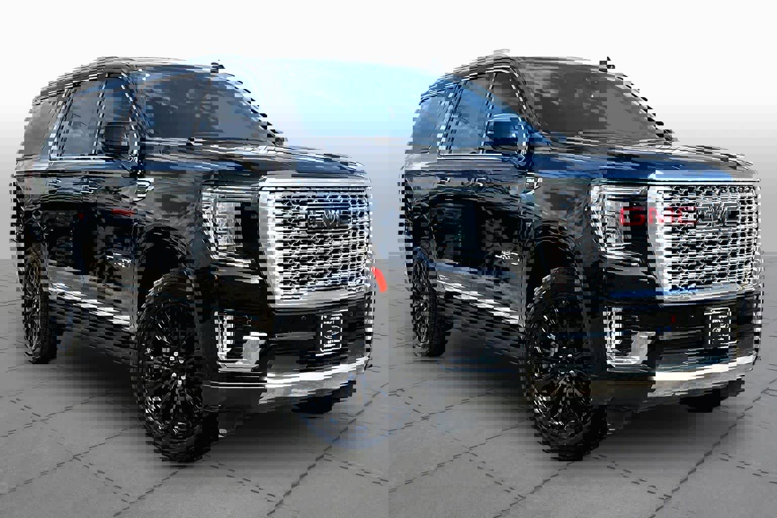 Used 2022 GMC Yukon XL Denali image 3