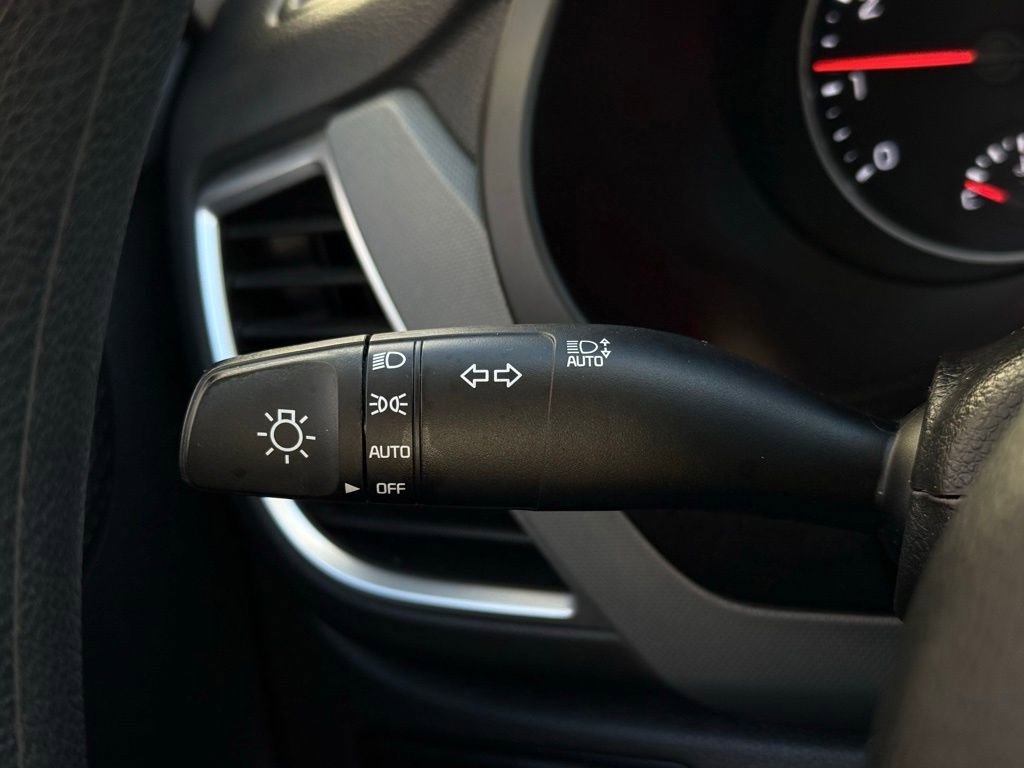 Certified 2023 Kia Seltos LX image 32