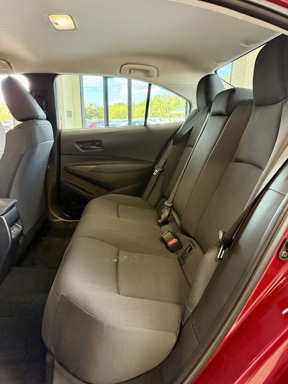 Used 2025 Toyota Corolla LE FWD image 17
