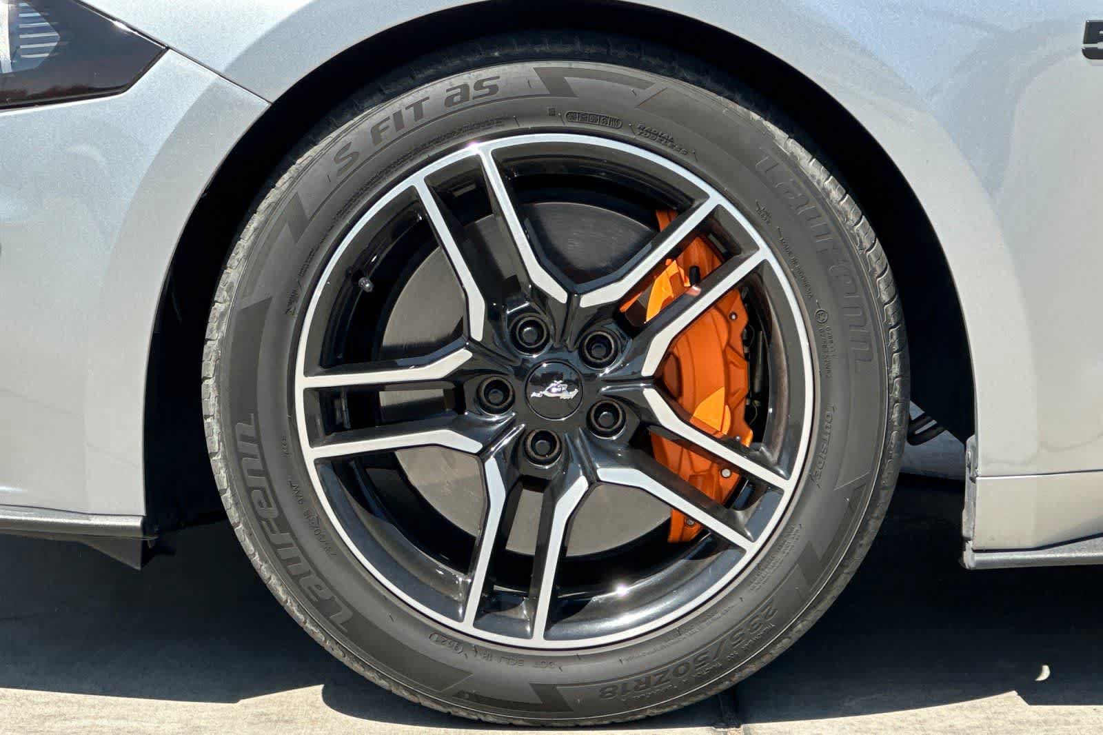 Used 2022 Ford Mustang GT Premium RWD image 12