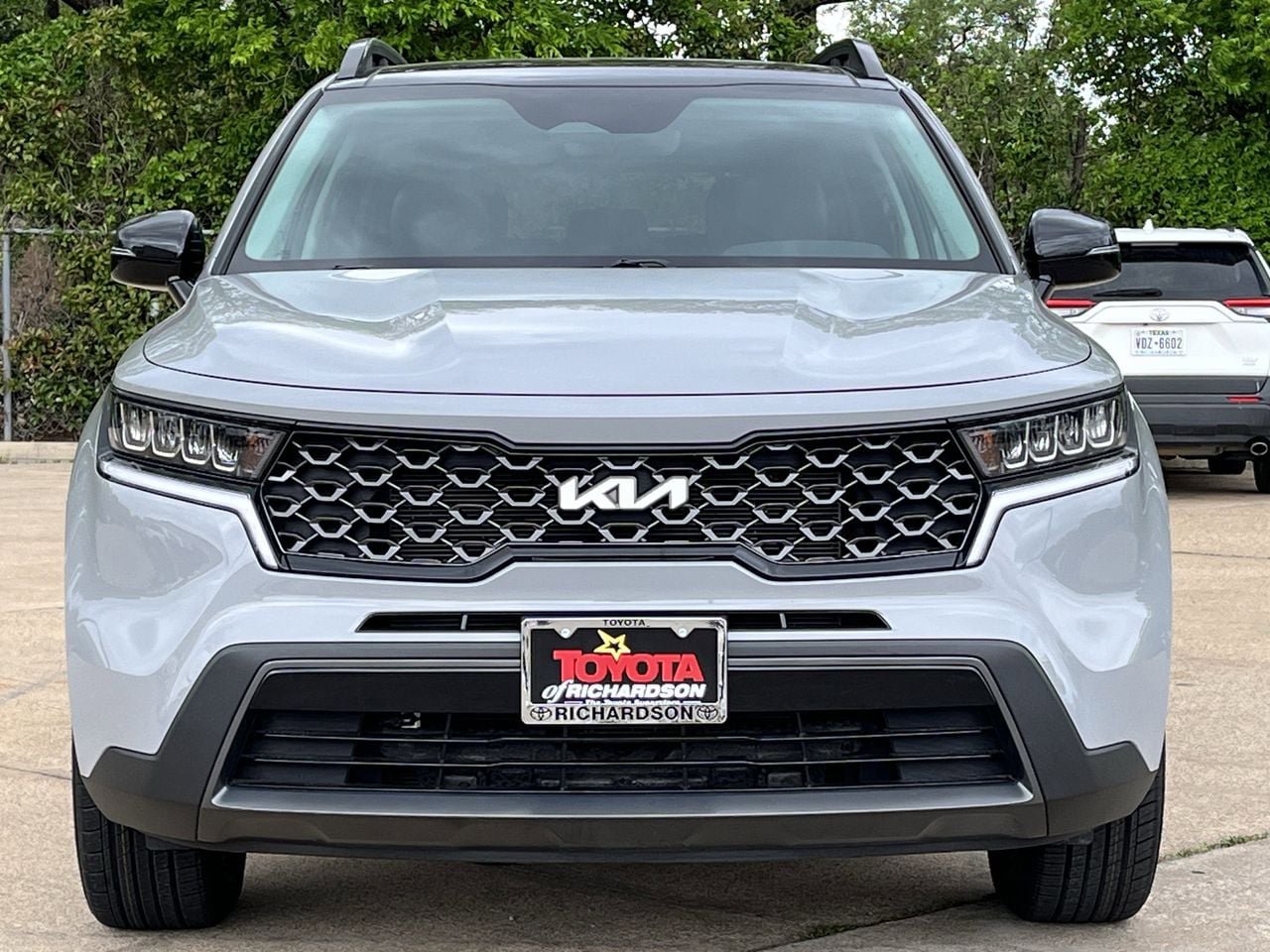 Used 2023 Kia Sorento S w/ Panoramic Sunroof Package AWD/4WD image 7
