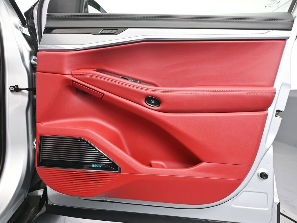 Used 2025 Jeep Wagoneer S Launch Edition image 50