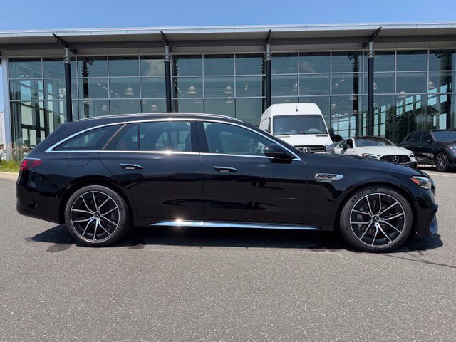 Used 2026 Mercedes-Benz E 53 AMG e 4MATIC Wagon image 8