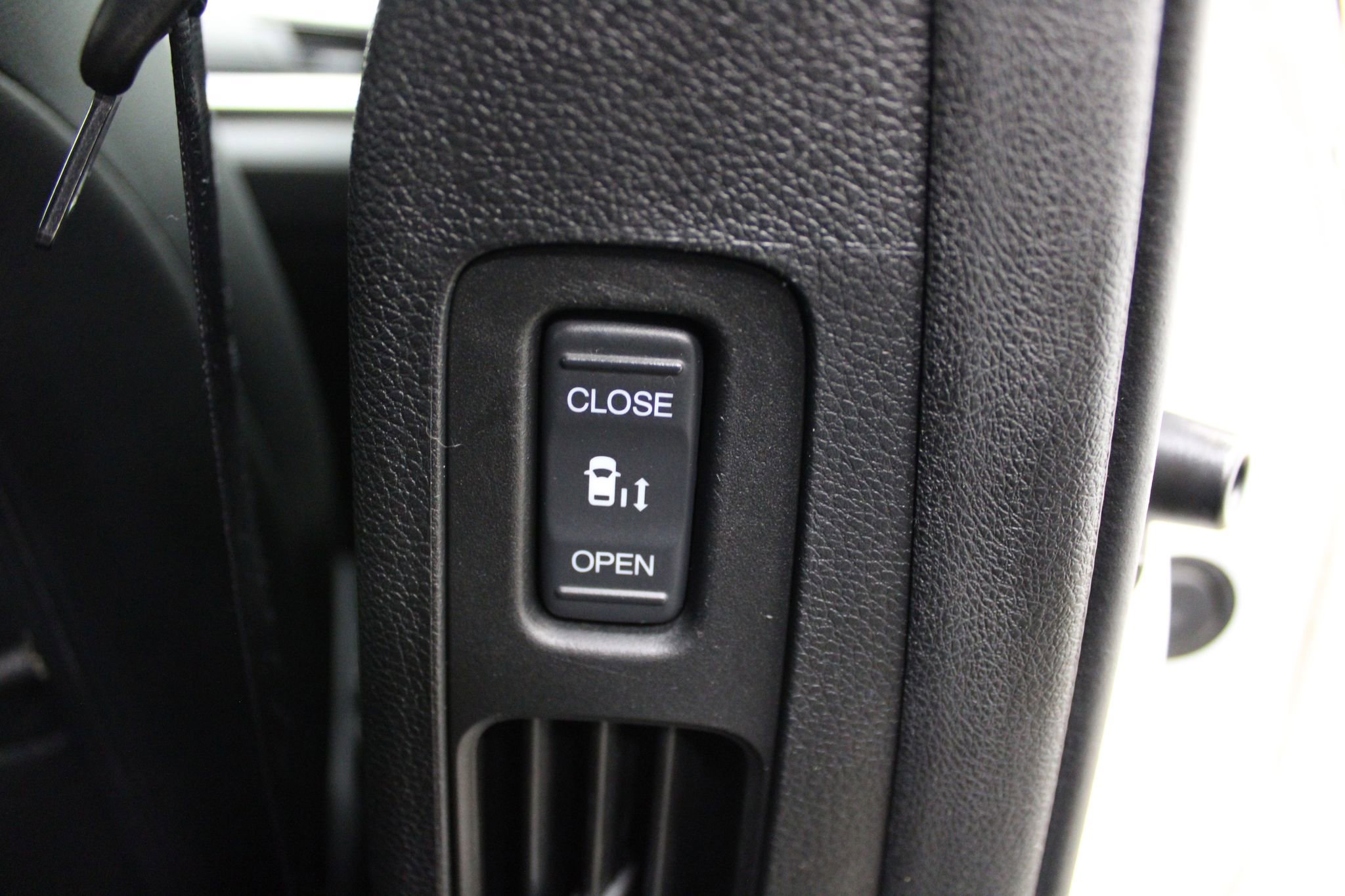 Used 2021 Honda Odyssey EX-L image 24