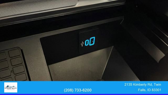 Used 2024 Ford F350 Platinum image 36