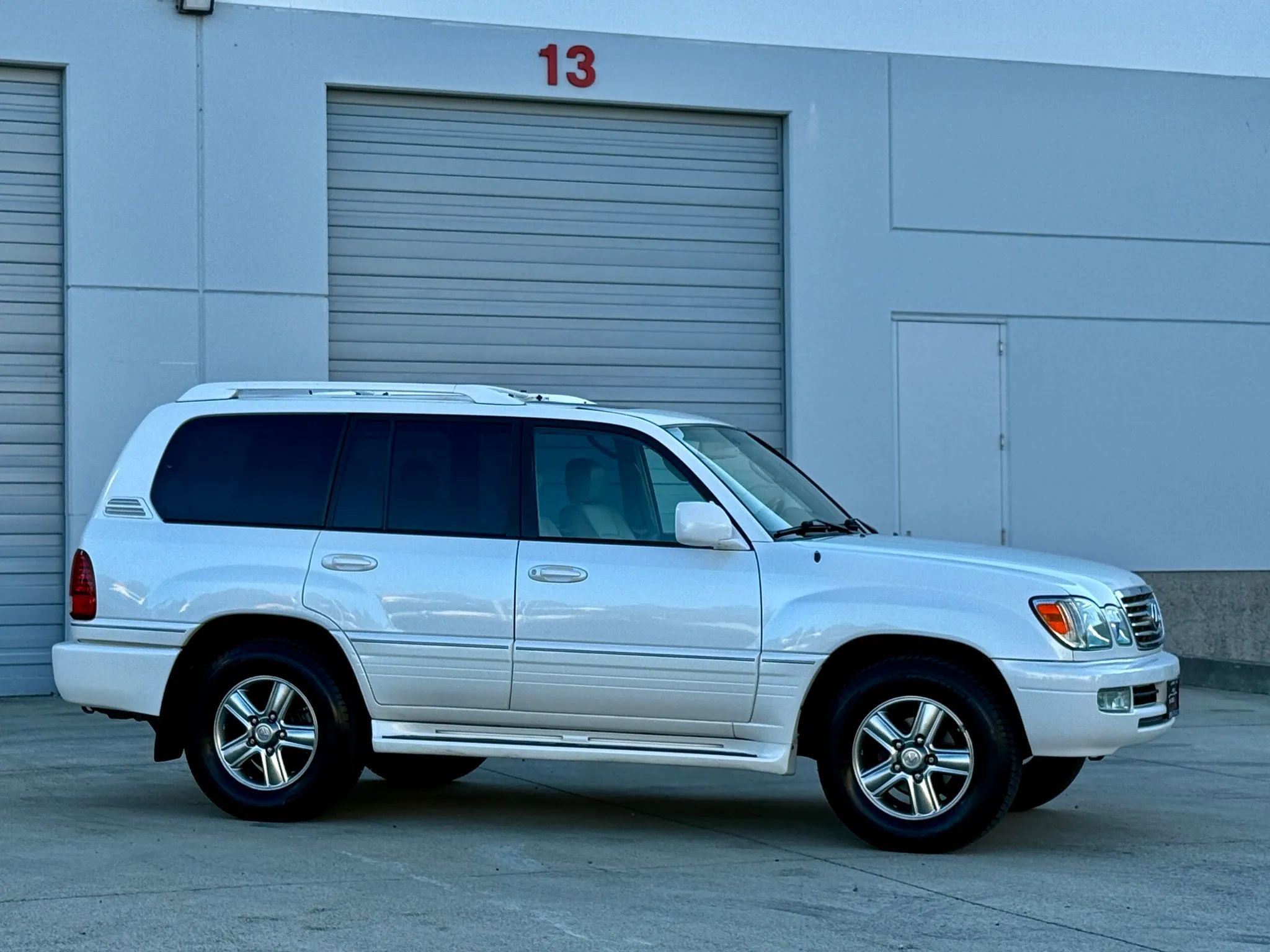 Used 2006 Lexus LX 470 4WD image 11