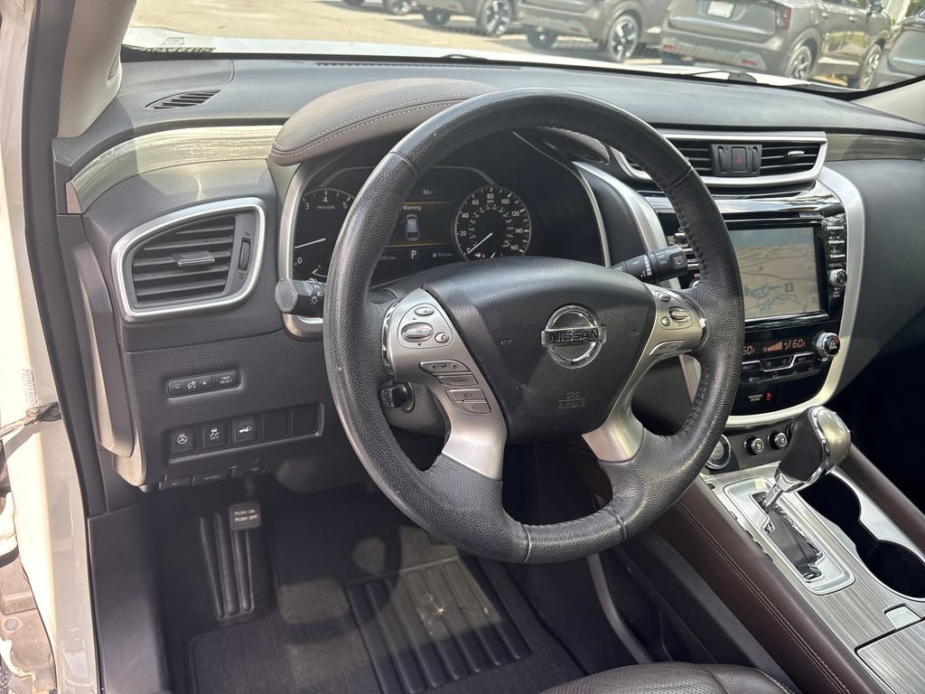 Used 2016 Nissan Murano Platinum w/ Platinum Technology Package FWD image 8