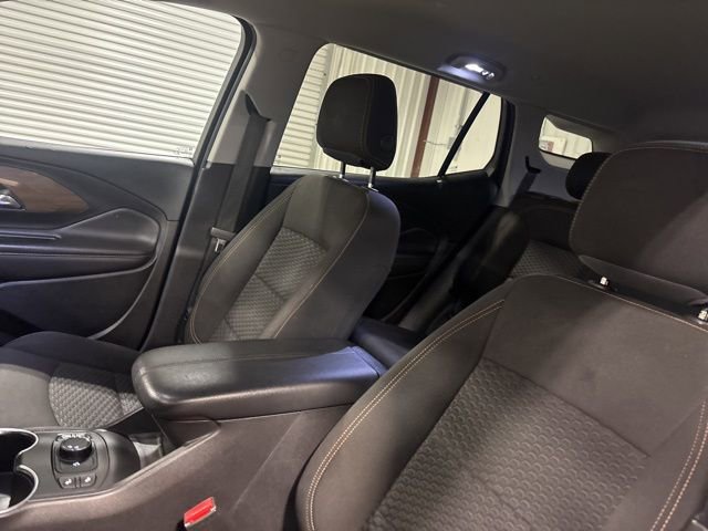 Used 2019 GMC Terrain SLE w/ Driver Convenience Package image 17