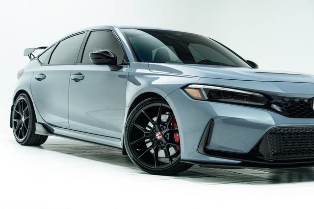Used 2025 Honda Civic Type R image 3