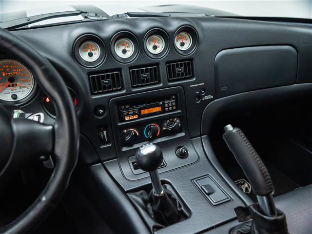 Used 2000 Dodge Viper GTS image 21