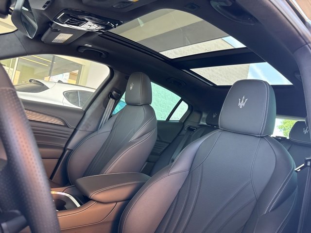 New 2025 Maserati Grecale Modena image 15