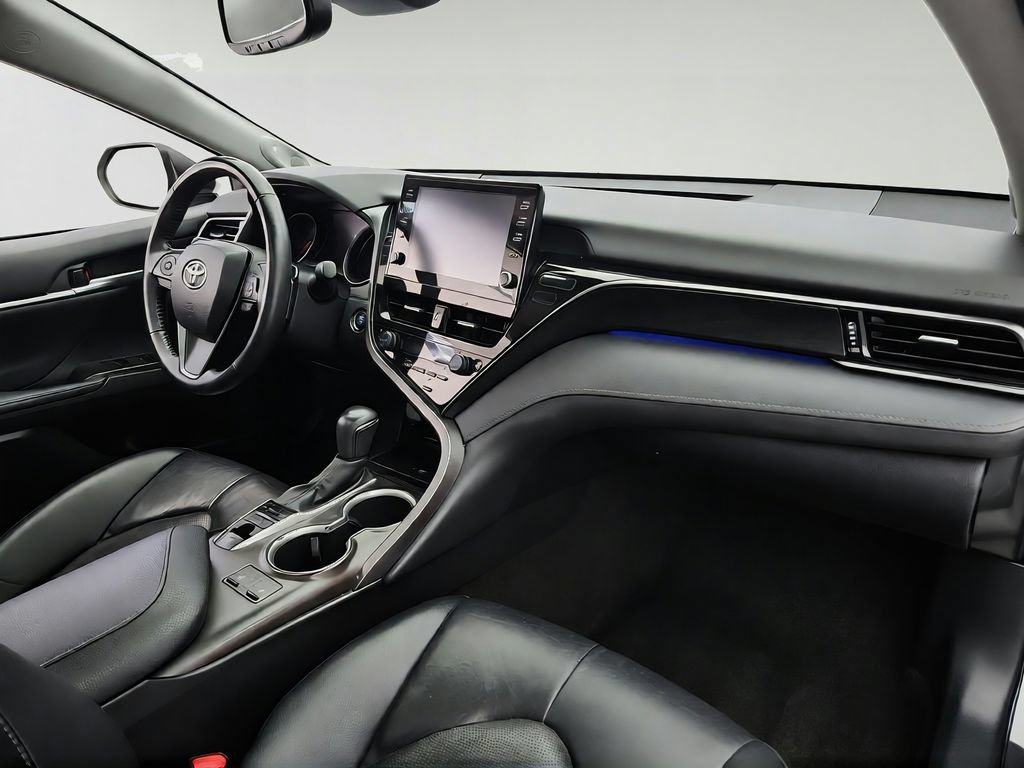 Used 2023 Toyota Camry XSE w/ Navigation Package FWD image 31
