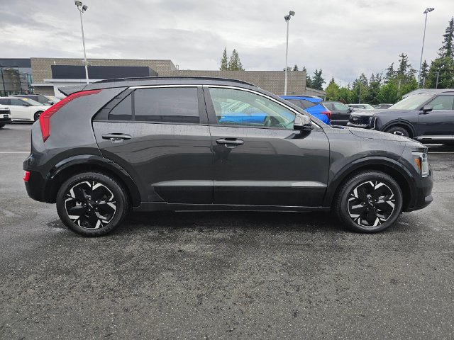 Certified 2023 Kia Niro Wind w/ Wind Preserve Package FWD image 7