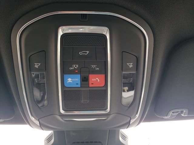 New 2026 Jeep Cherokee Limited image 25