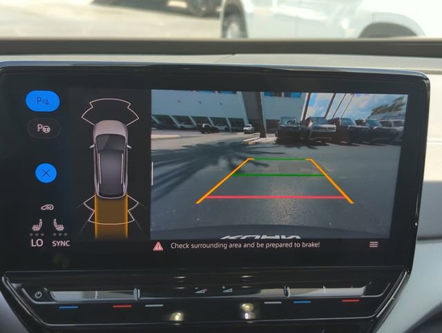 Certified 2023 Volkswagen ID.4 Pro image 21