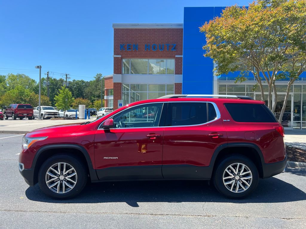 Used 2019 GMC Acadia SLE AWD/4WD image 2