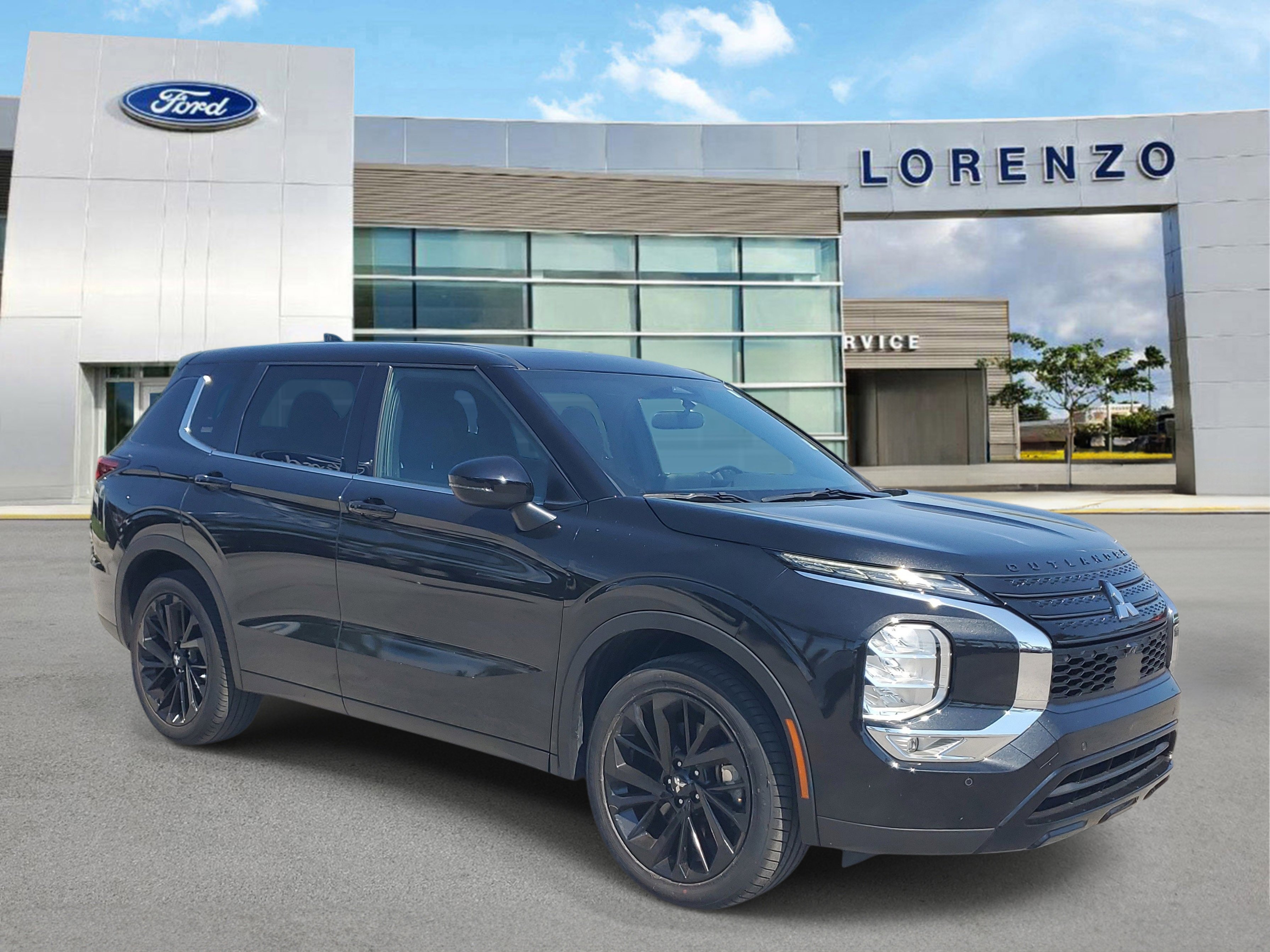 Used 2022 Mitsubishi Outlander SEL Black Edition image 3