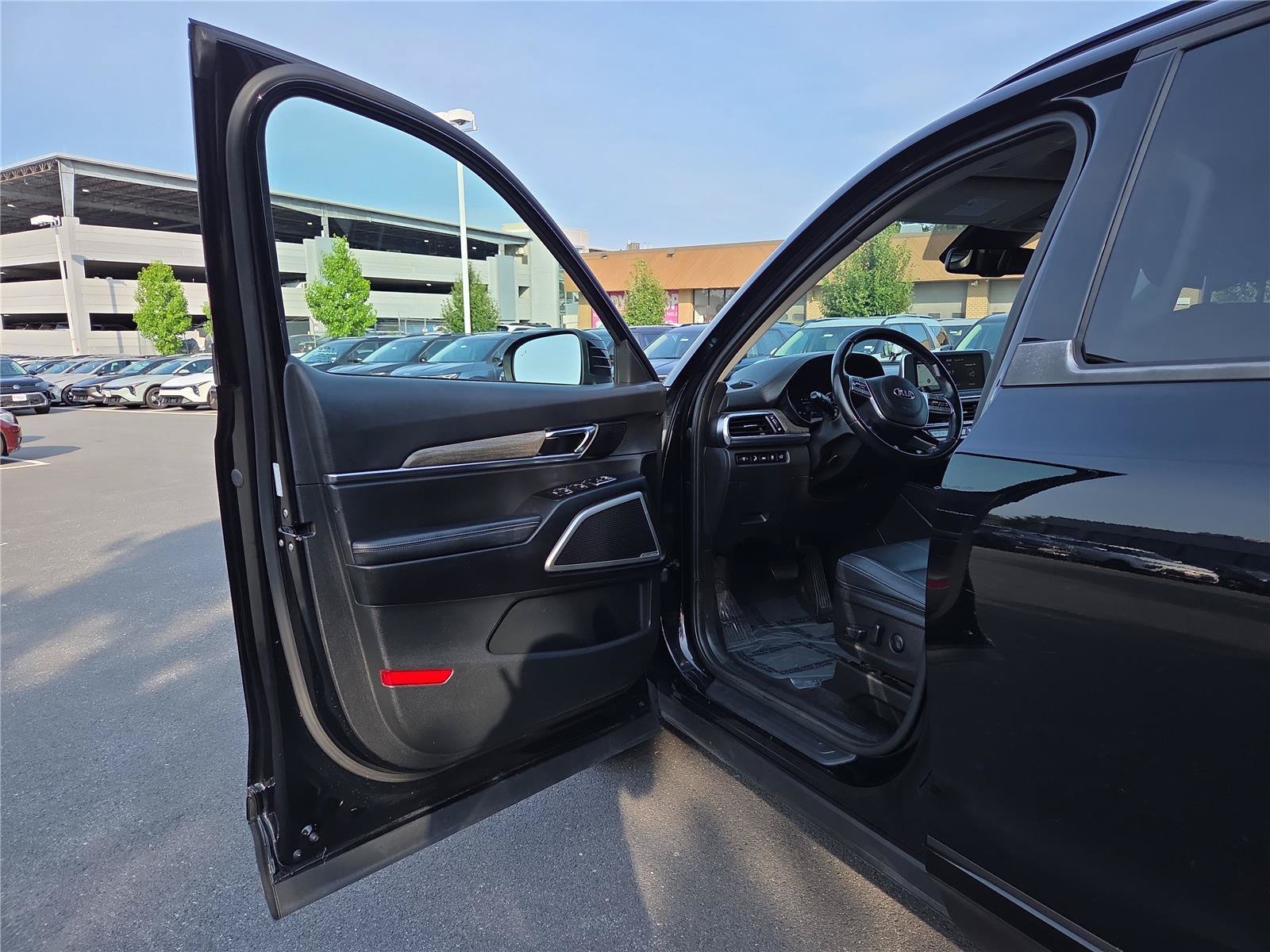 Used 2021 Kia Telluride EX w/ EX Premium Package AWD/4WD image 15