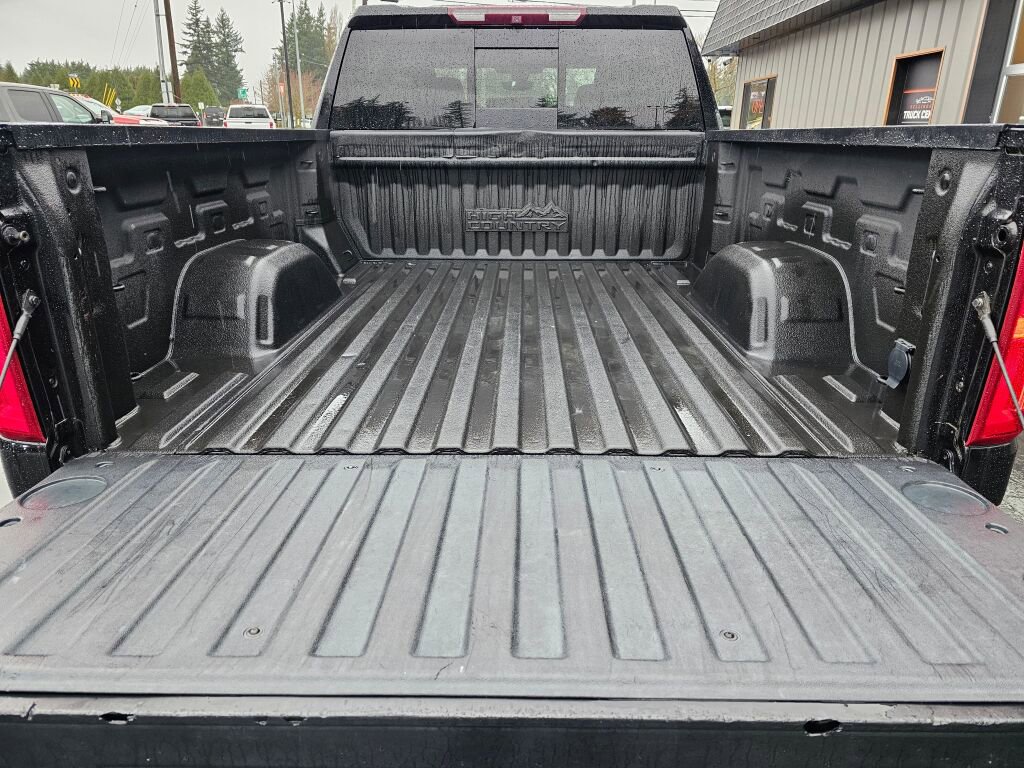 Used 2019 Chevrolet Silverado 1500 High Country AWD/4WD image 15