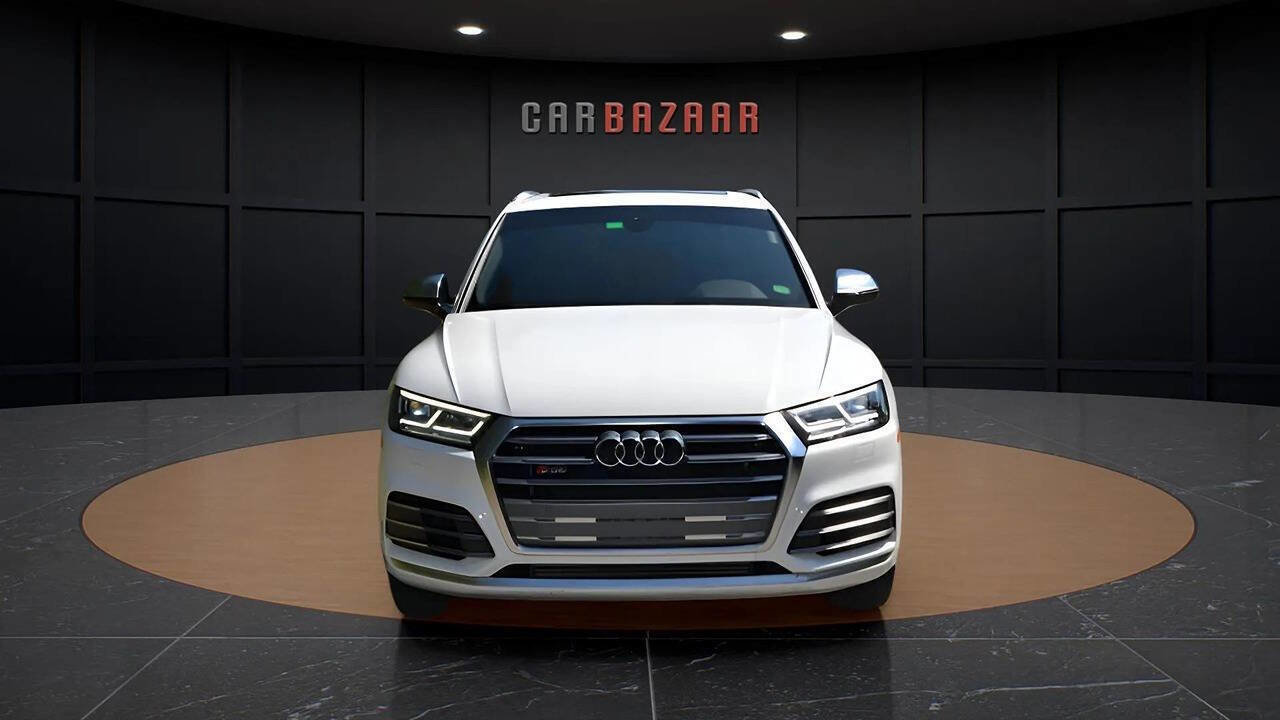 Used 2018 Audi SQ5 Premium Plus w/ Navigation Package image 2