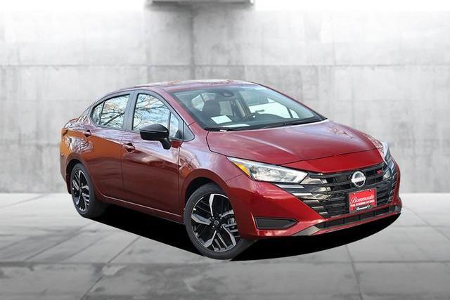 New 2025 Nissan Versa SR w/ Trunk Package image 2