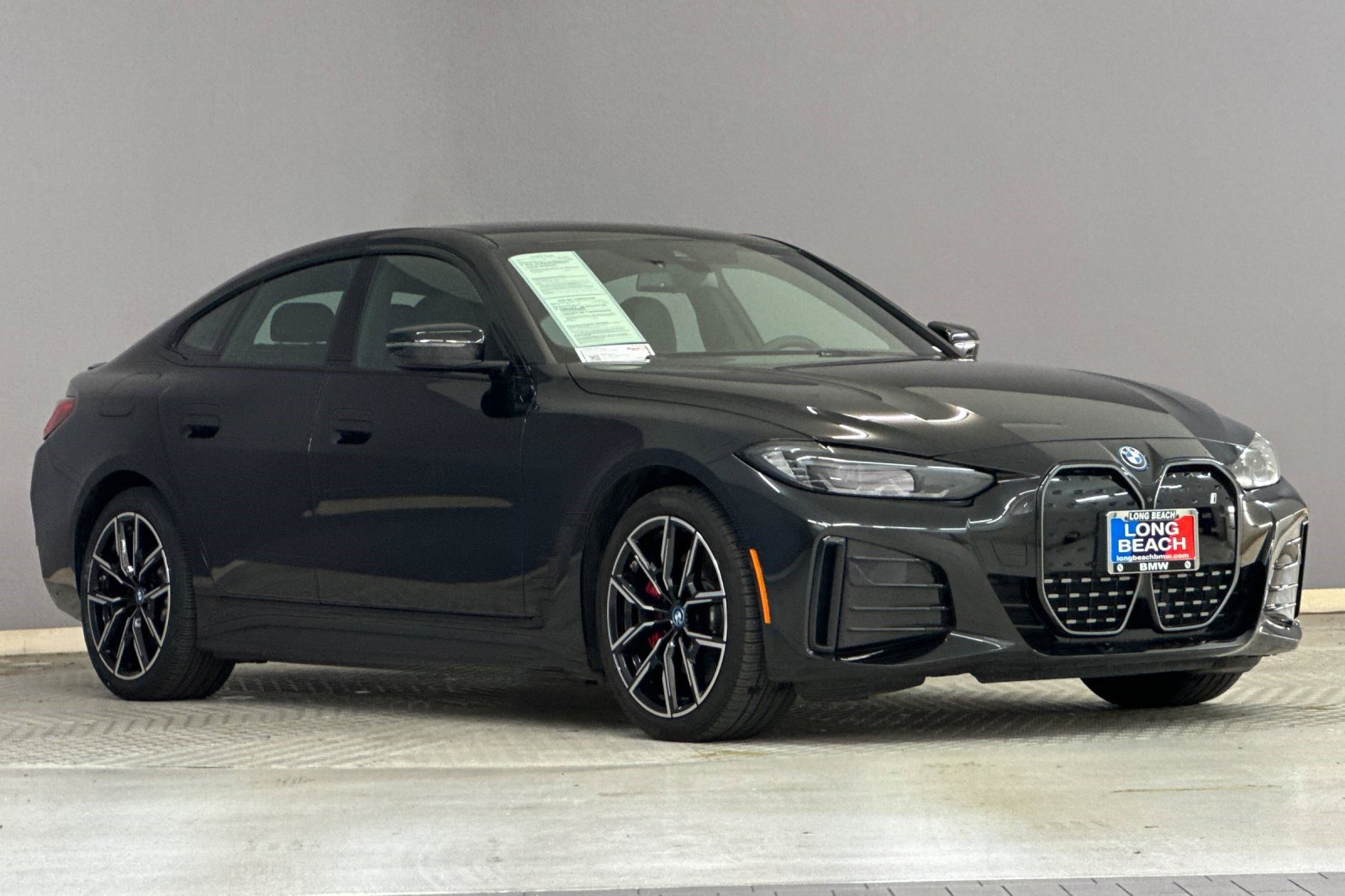 Certified 2023 BMW i4 eDrive40 w/ M Sport Package image 6