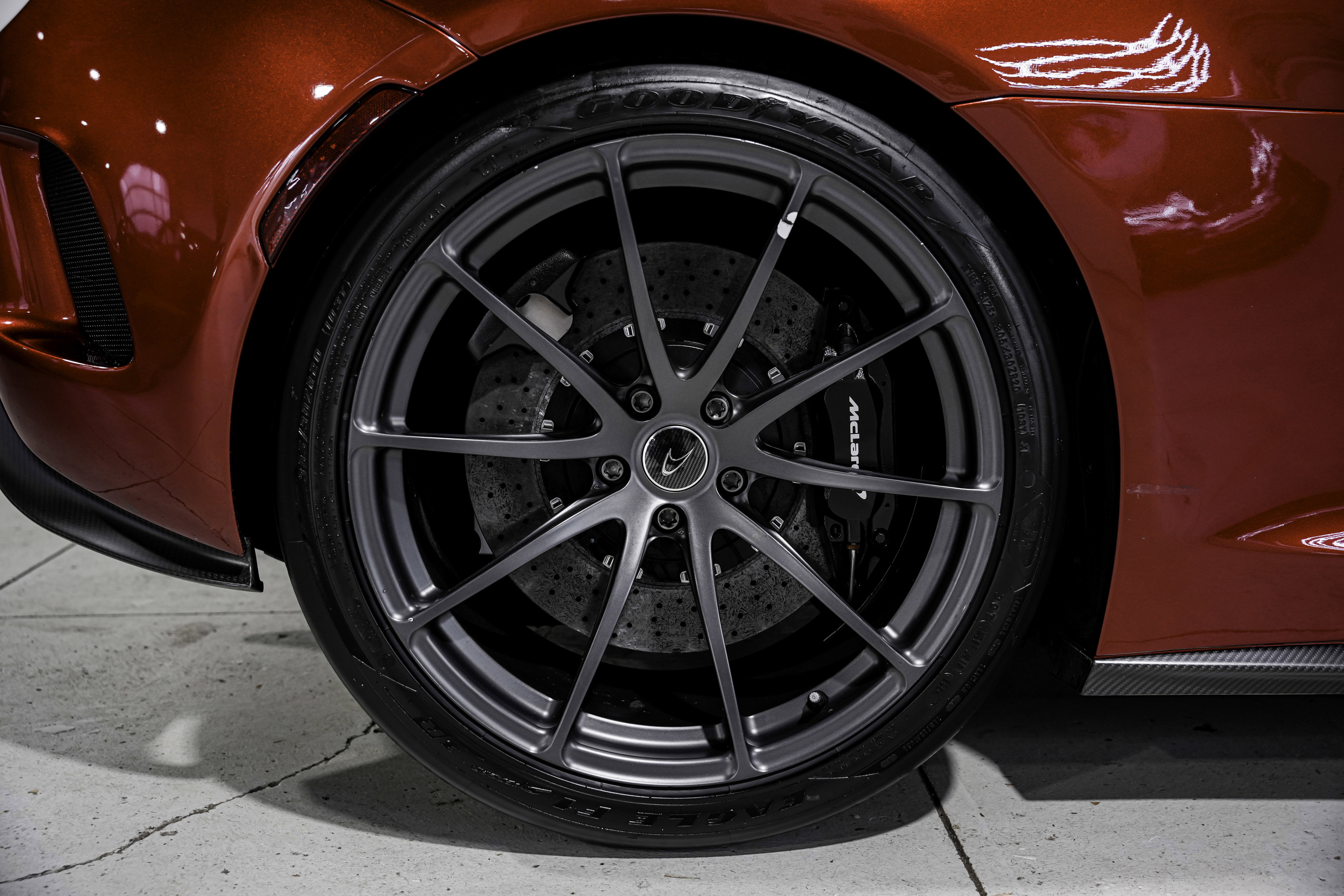 Used 2016 McLaren 675LT Coupe image 42