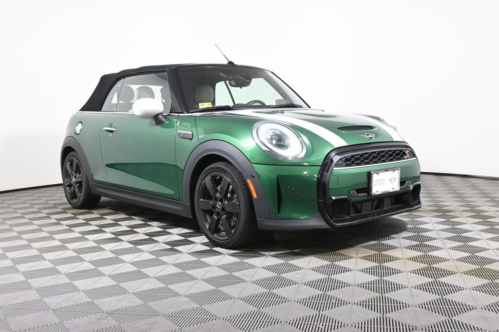 Certified 2023 MINI Cooper S w/ Signature Upholstery Package FWD image 9