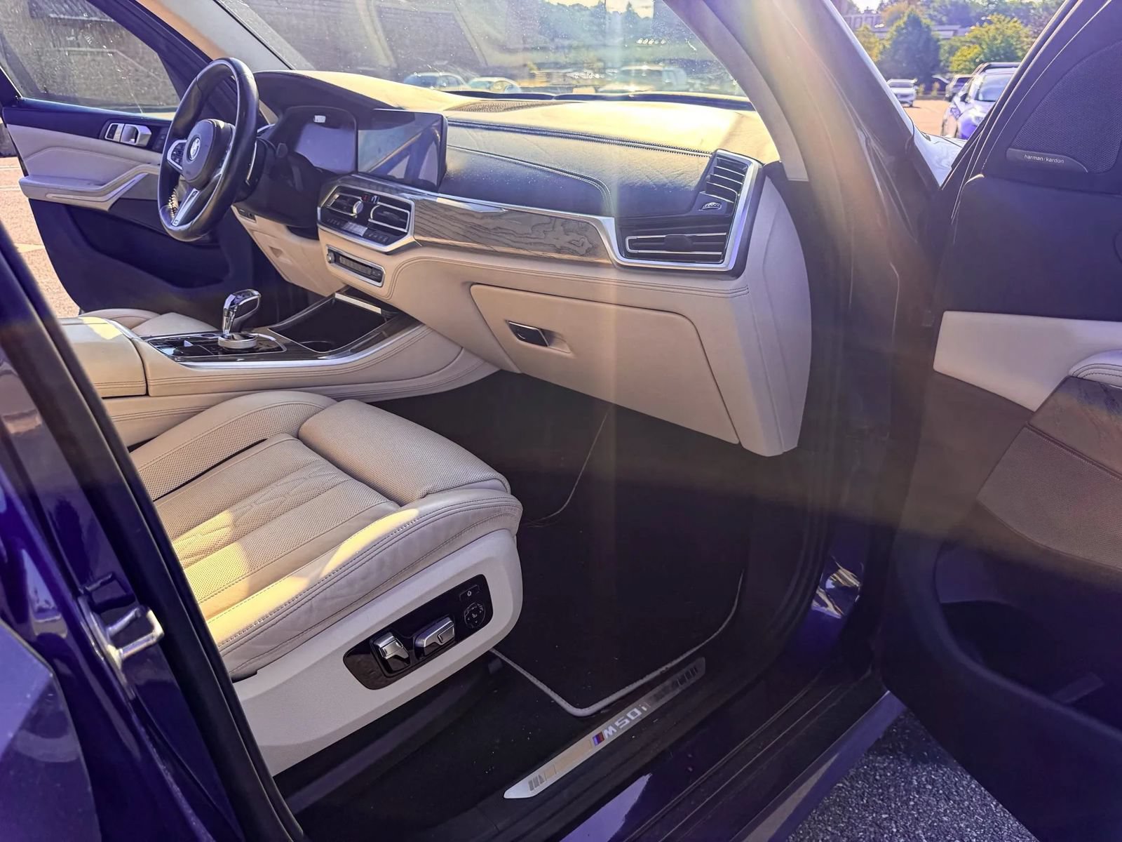 Used 2020 BMW X5 M50i w/ Executive Package AWD/4WD image 28