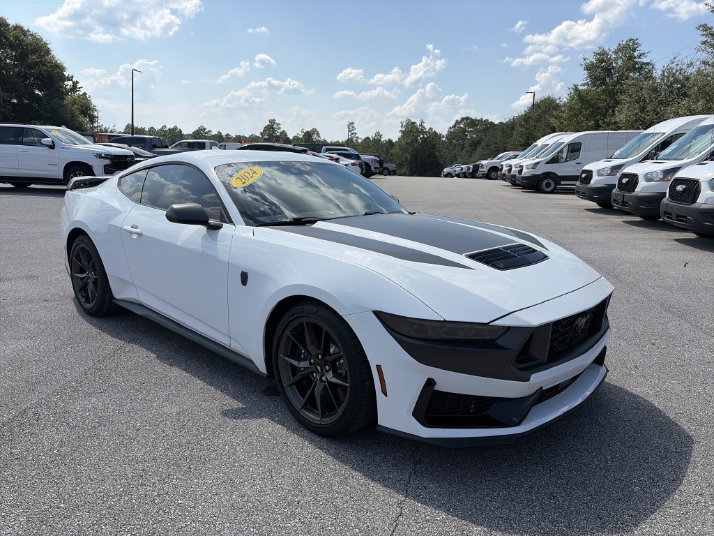 Used 2024 Ford Mustang Dark Horse RWD image 9